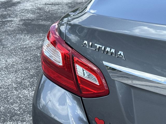 Used 2016 Nissan Altima 2.5 SL w/ 2.5 Technology Package FWD image 14