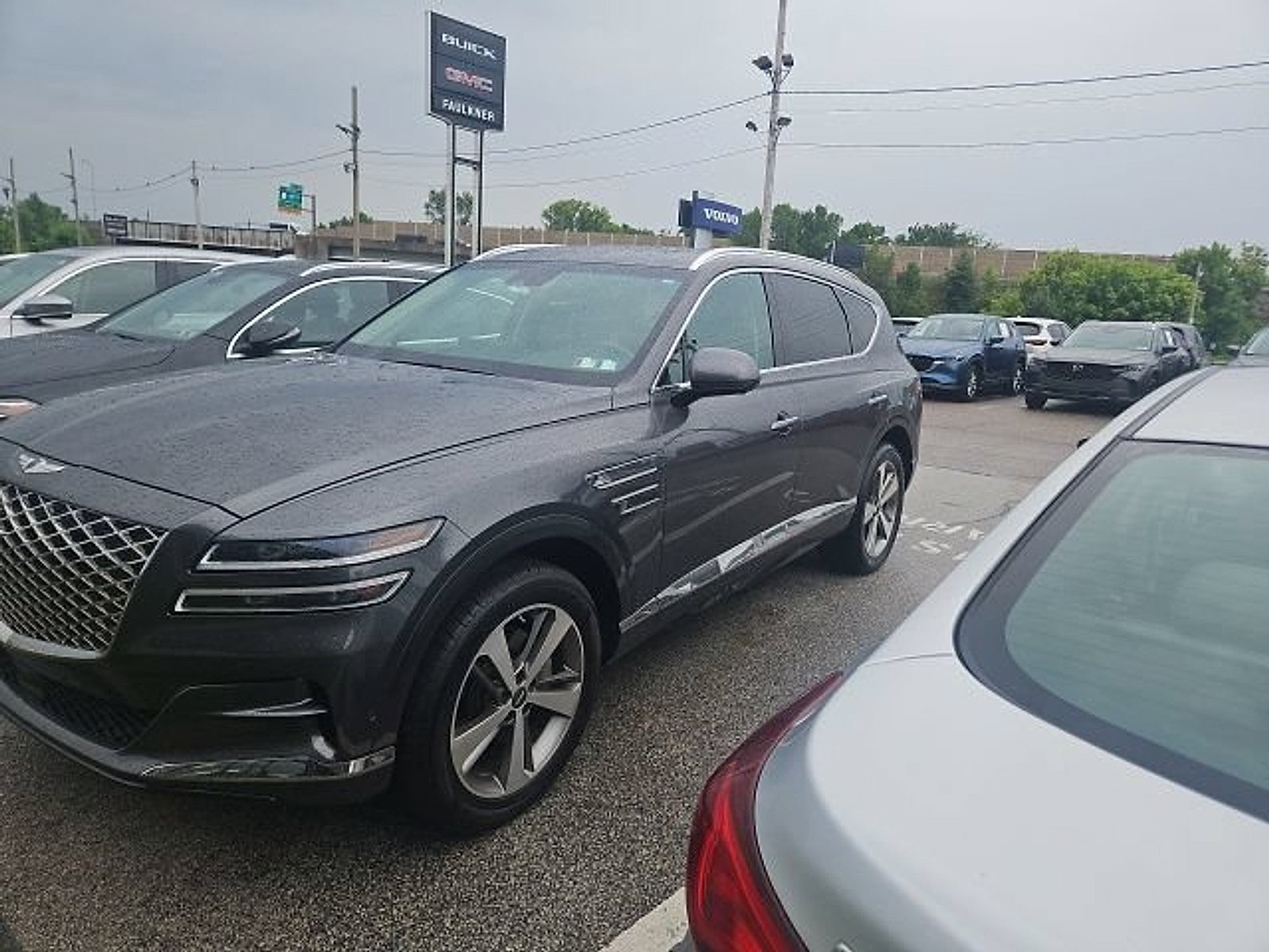 Used 2021 Genesis GV80 2.5T w/ Advanced Package 02 AWD/4WD image 2