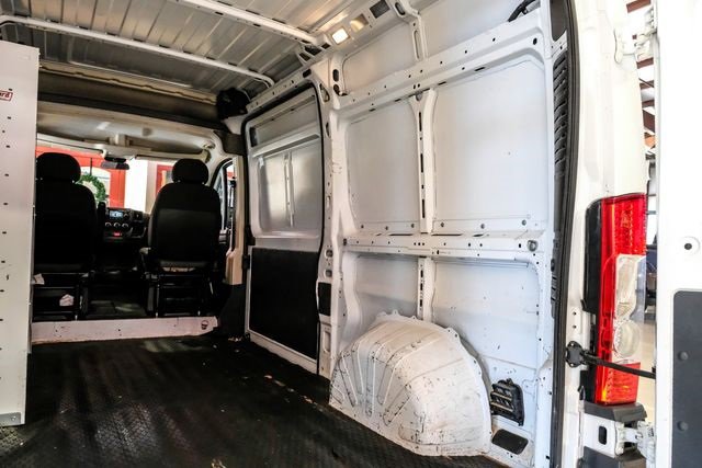 Used 2017 RAM ProMaster 1500 w/ Interior Convenience Group image 42
