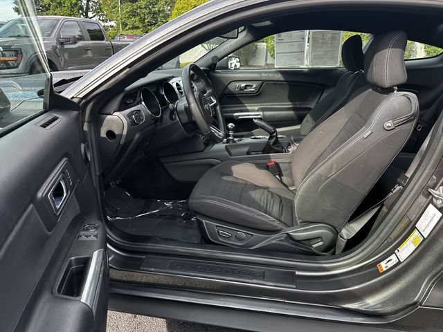 Certified 2017 Ford Mustang GT w/ Black Accent Package RWD image 18