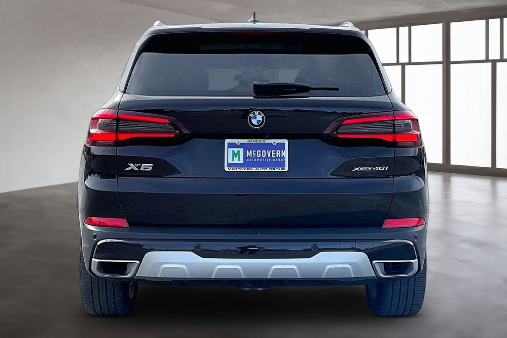 Used 2023 BMW X5 xDrive40i w/ Premium Package image 5