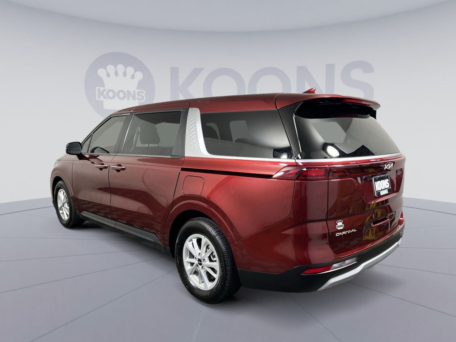 Used 2024 Kia Carnival LX FWD image 8
