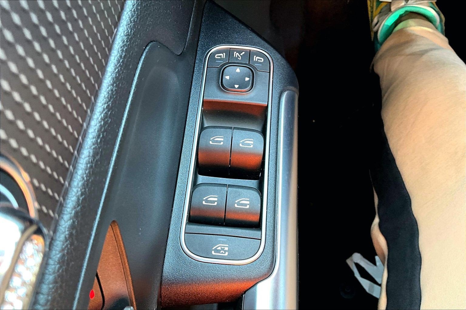 Used 2021 Mercedes-Benz GLA 250 4MATIC image 33