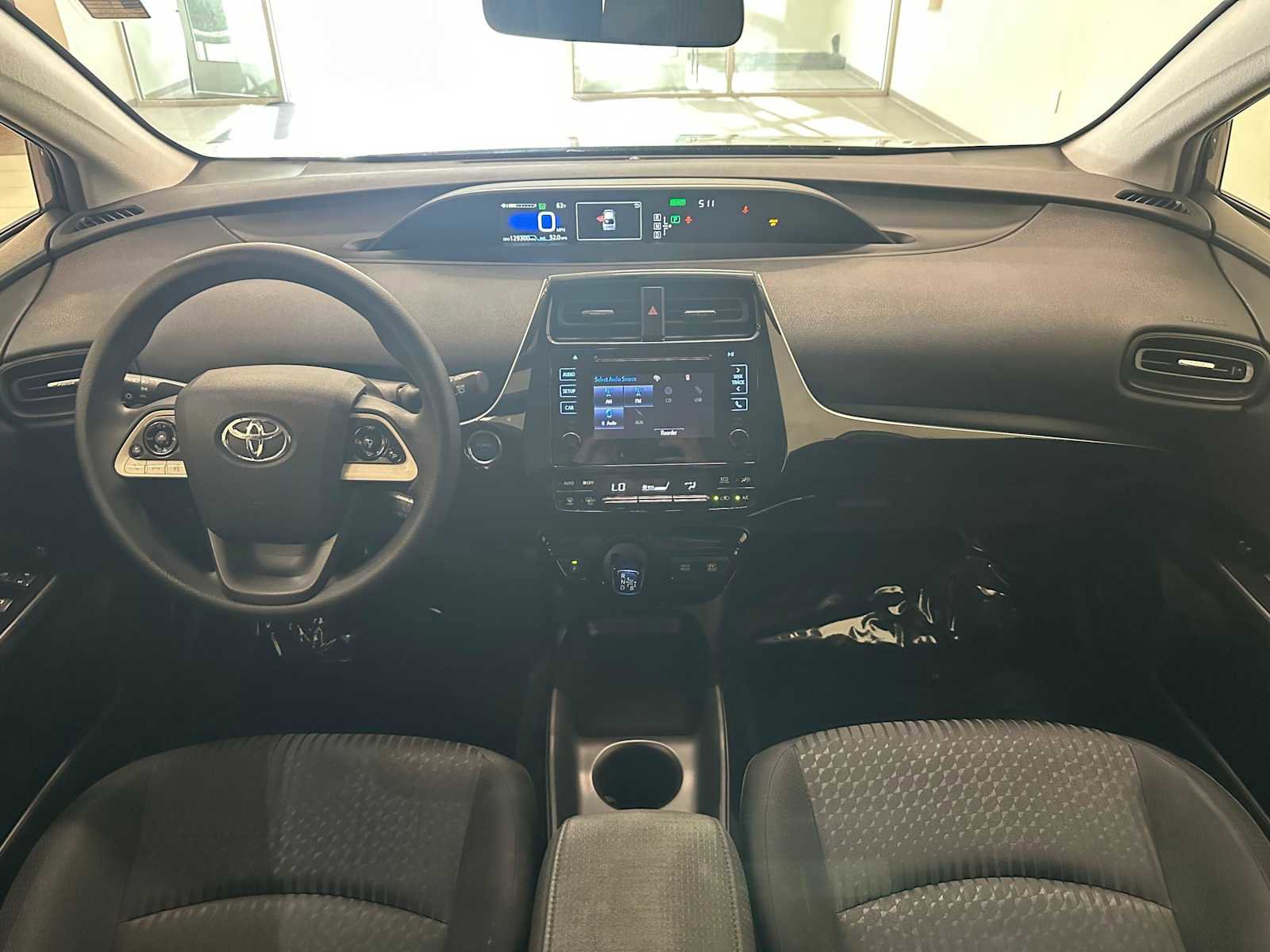 Used 2016 Toyota Prius Two image 10