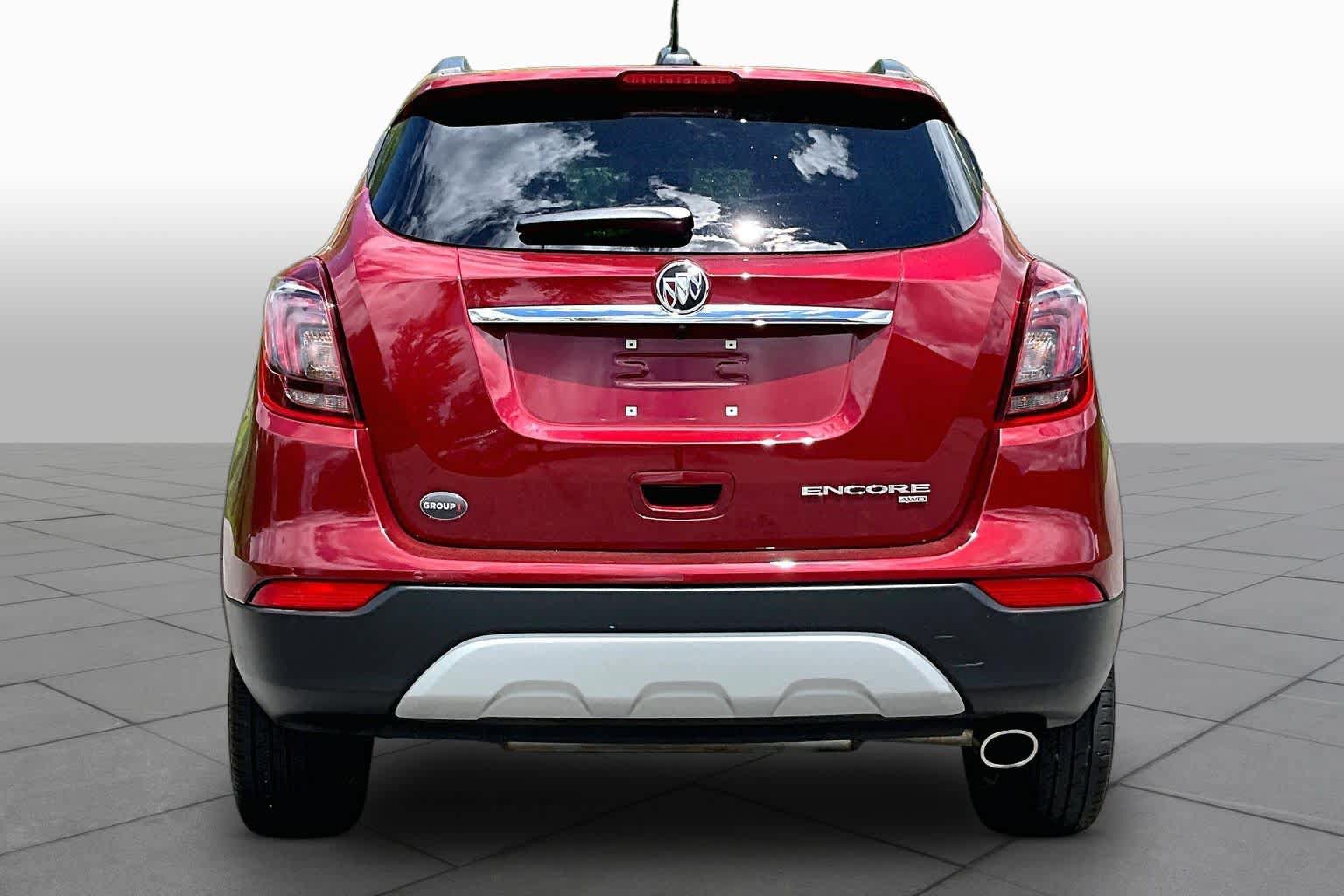 Used 2022 Buick Encore Preferred w/ Safety Package AWD/4WD image 5