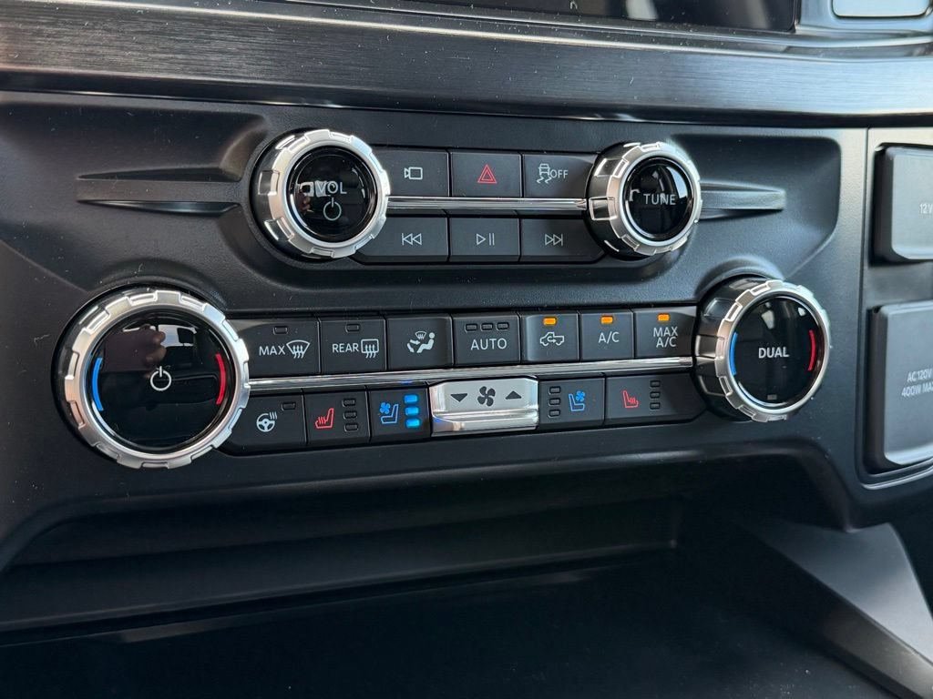 New 2026 Ford F350 Lariat w/ Lariat Premium Package AWD/4WD image 26