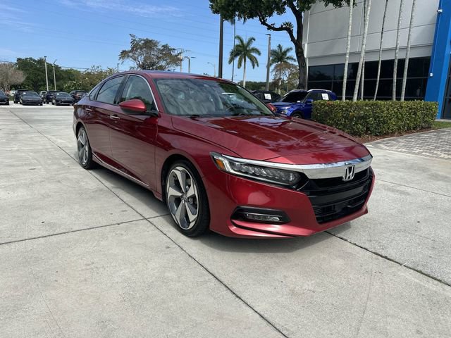 Used 2018 Honda Accord Touring image 18