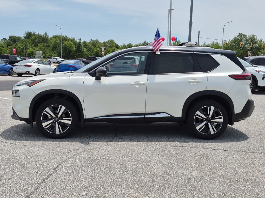 Used 2023 Nissan Rogue SL w/ SL Premium Package AWD/4WD image 5