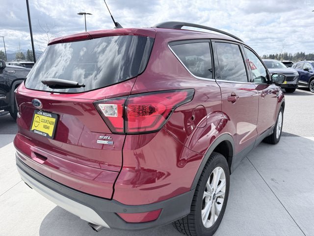 Used 2019 Ford Escape SEL AWD/4WD image 4