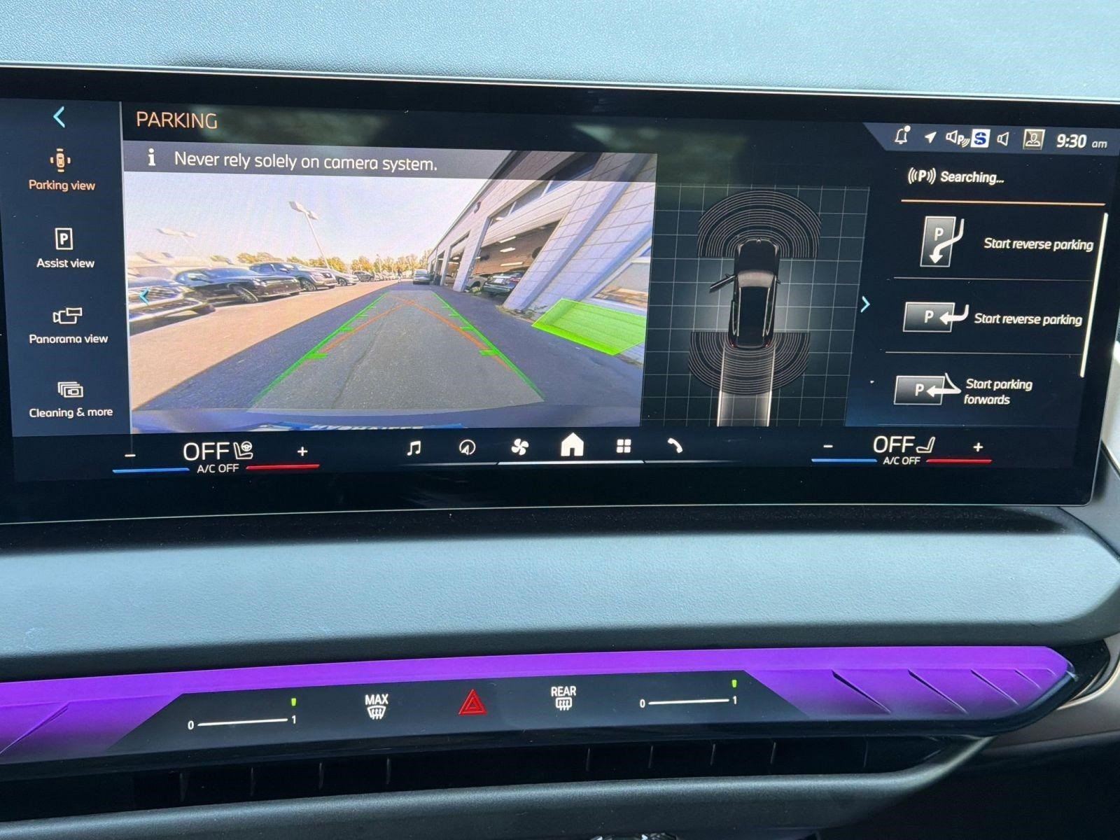 Used 2025 BMW X3 xDrive30i w/ Convenience Package image 23