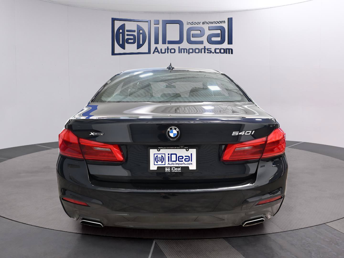 Used 2017 BMW 540i xDrive AWD/4WD image 4