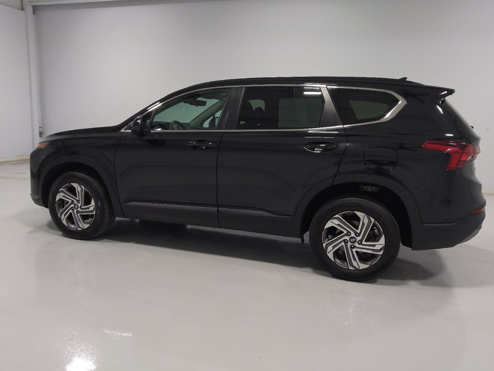 Used 2023 Hyundai Santa Fe SE w/ Cargo Package AWD/4WD image 3