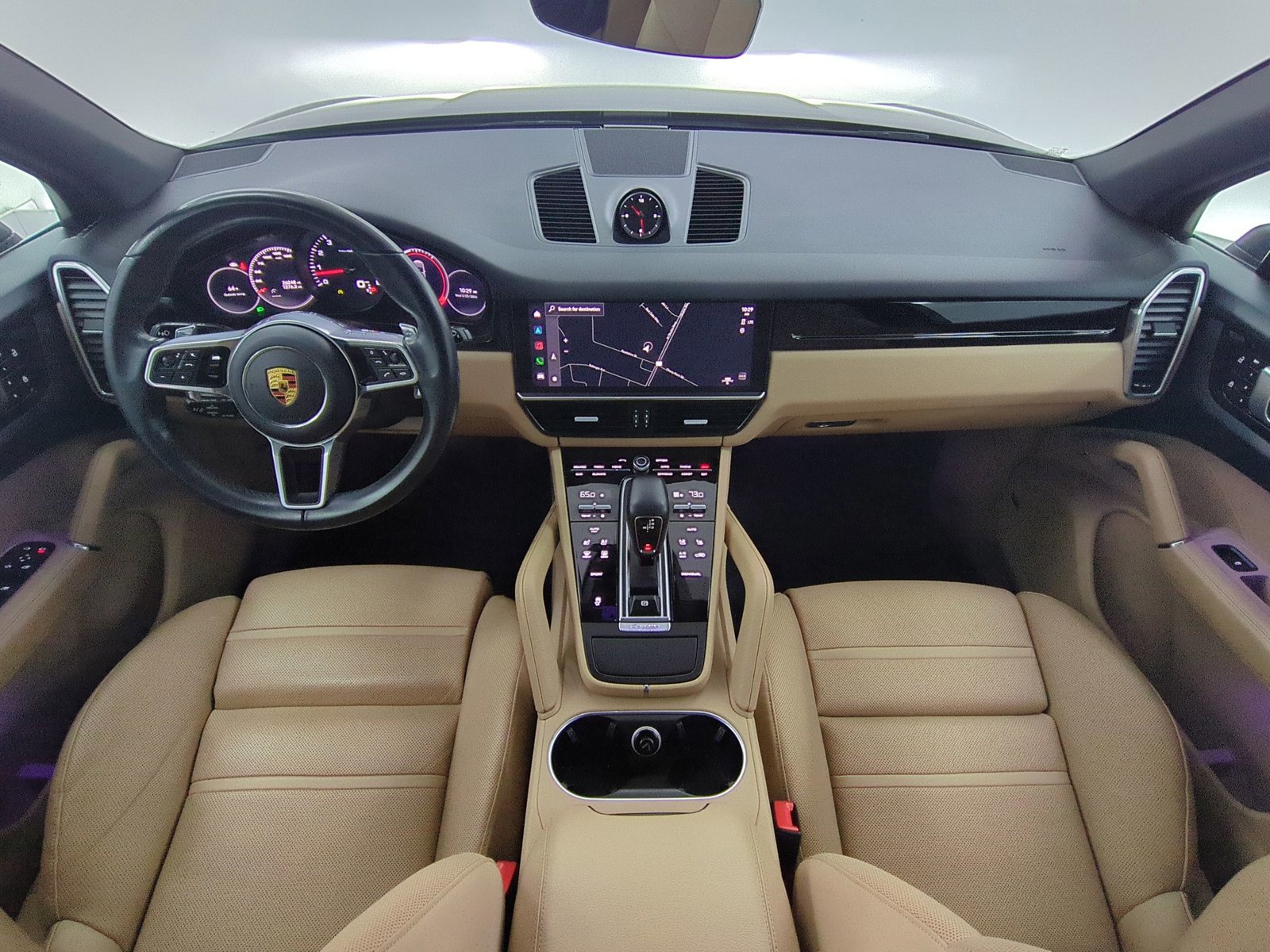 Certified 2023 Porsche Cayenne Platinum Edition image 20