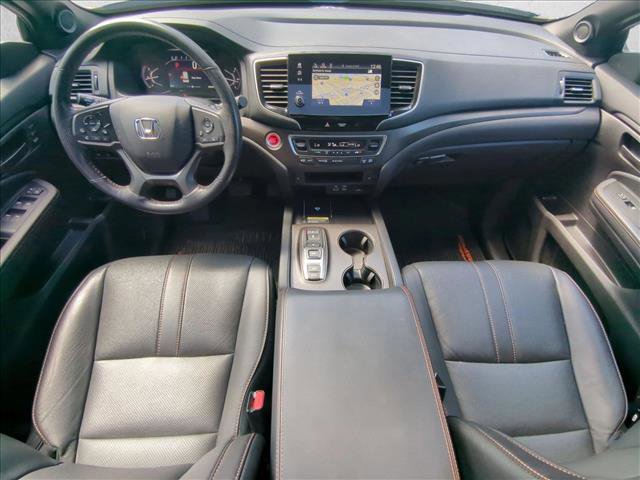 Used 2025 Honda Passport TrailSport image 19