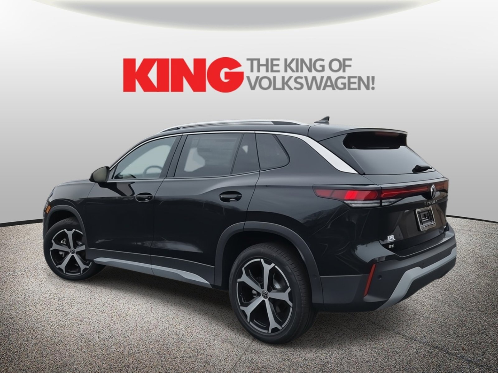 New 2026 Volkswagen Tiguan SE image 6