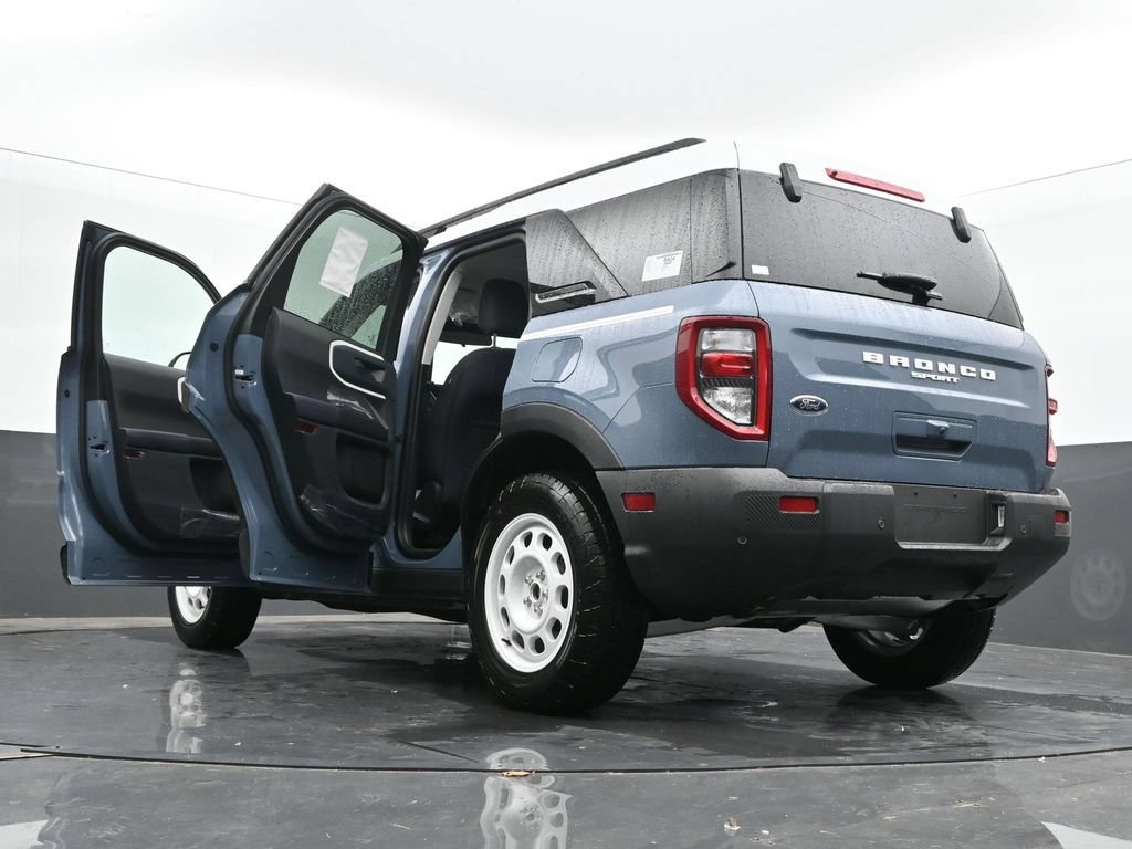 New 2025 Ford Bronco Sport Heritage w/ Convenience Package AWD/4WD image 65