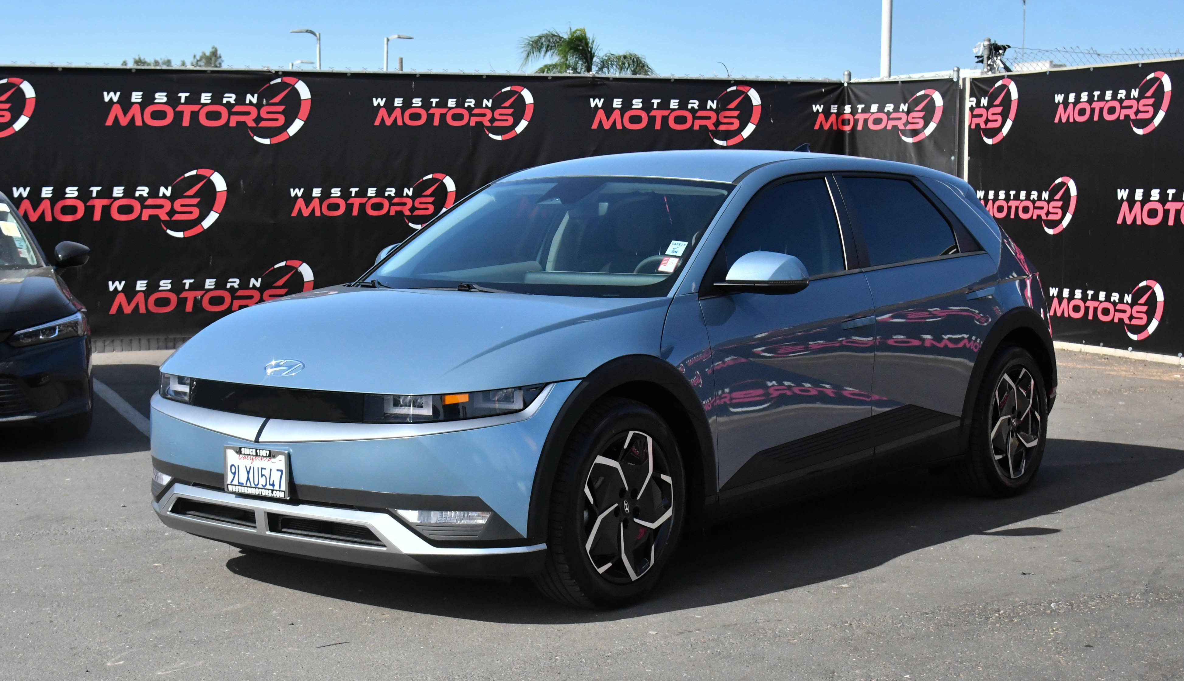 Used 2024 Hyundai Ioniq 5 SE RWD image 3