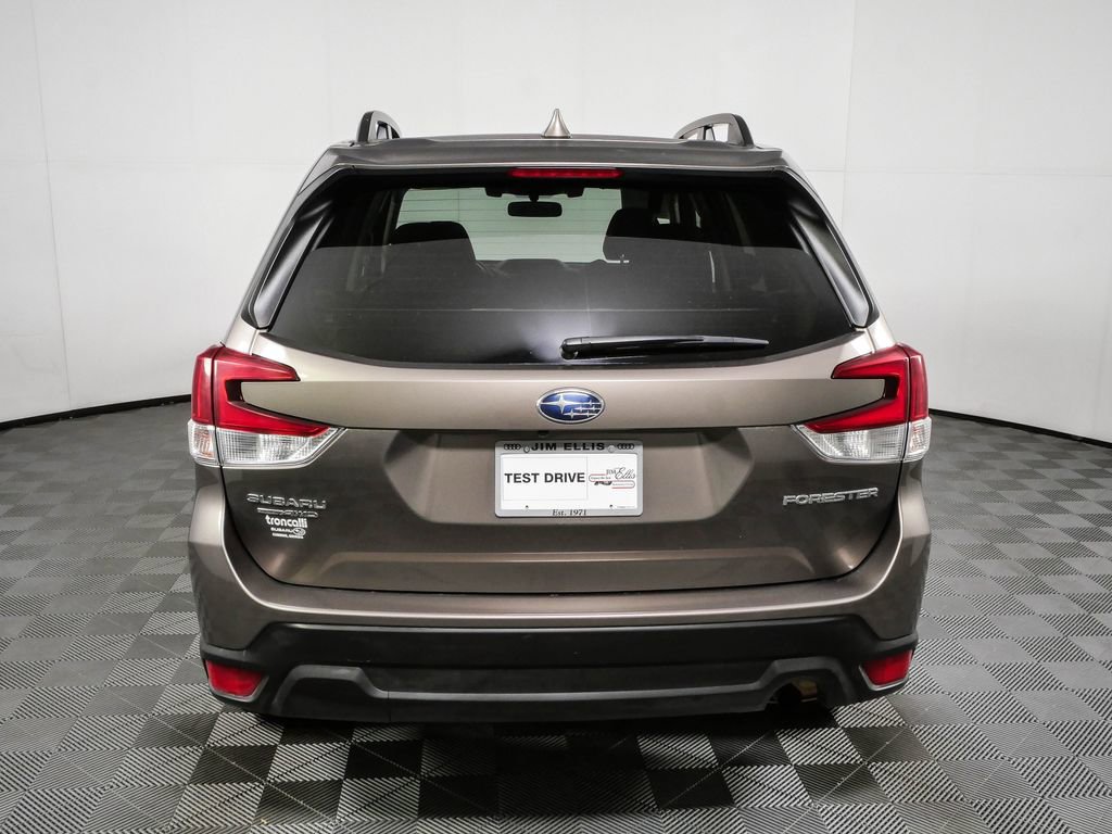 Used 2019 Subaru Forester Premium w/ All-Weather Package AWD/4WD image 27