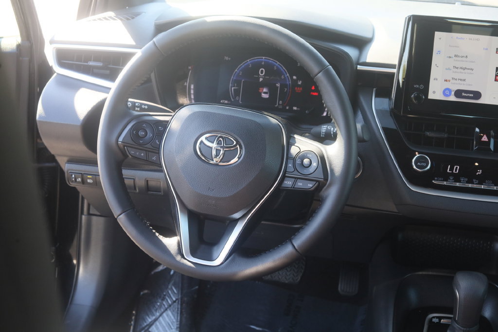 Used 2026 Toyota Corolla SE FWD image 11