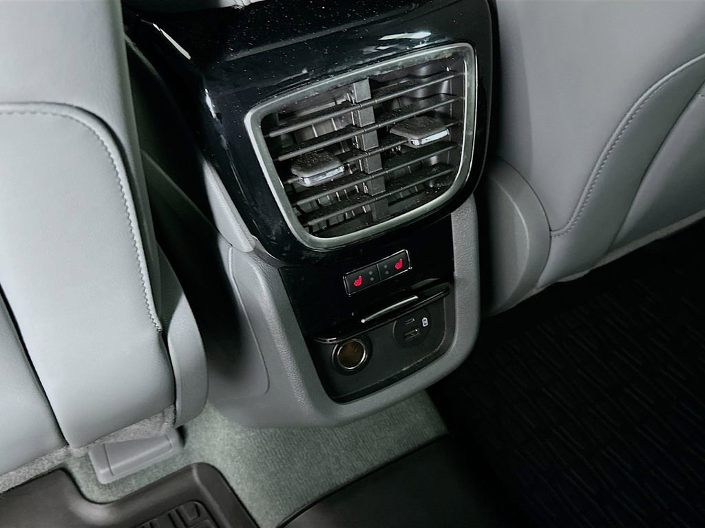 Used 2022 Lincoln Nautilus Reserve image 33