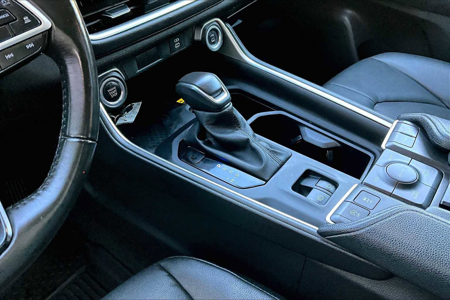 Used 2024 Toyota Grand Highlander XLE image 14