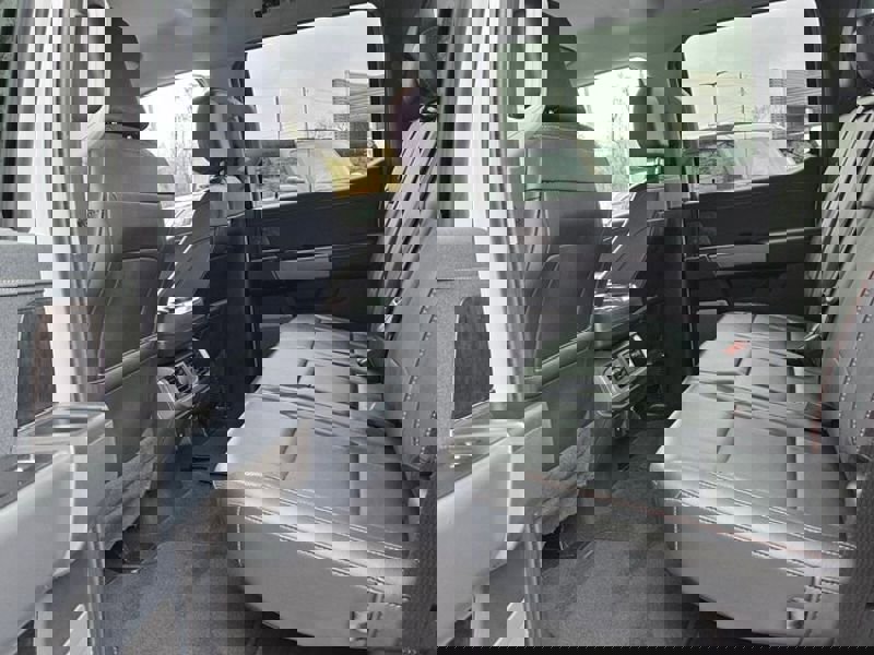 Used 2023 Ford F150 Lariat image 7