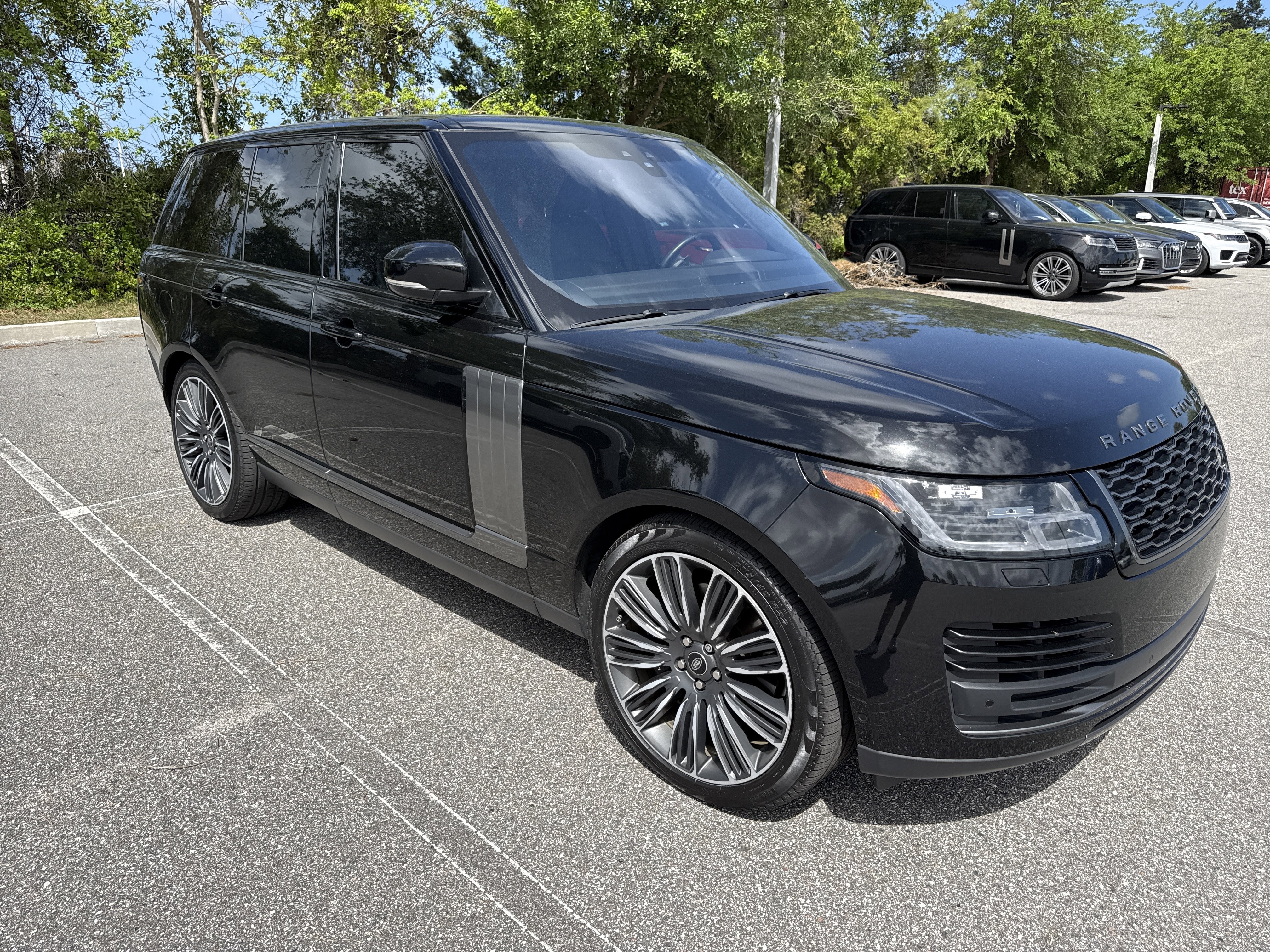 Used 2022 Land Rover Range Rover Westminster Edition image 1
