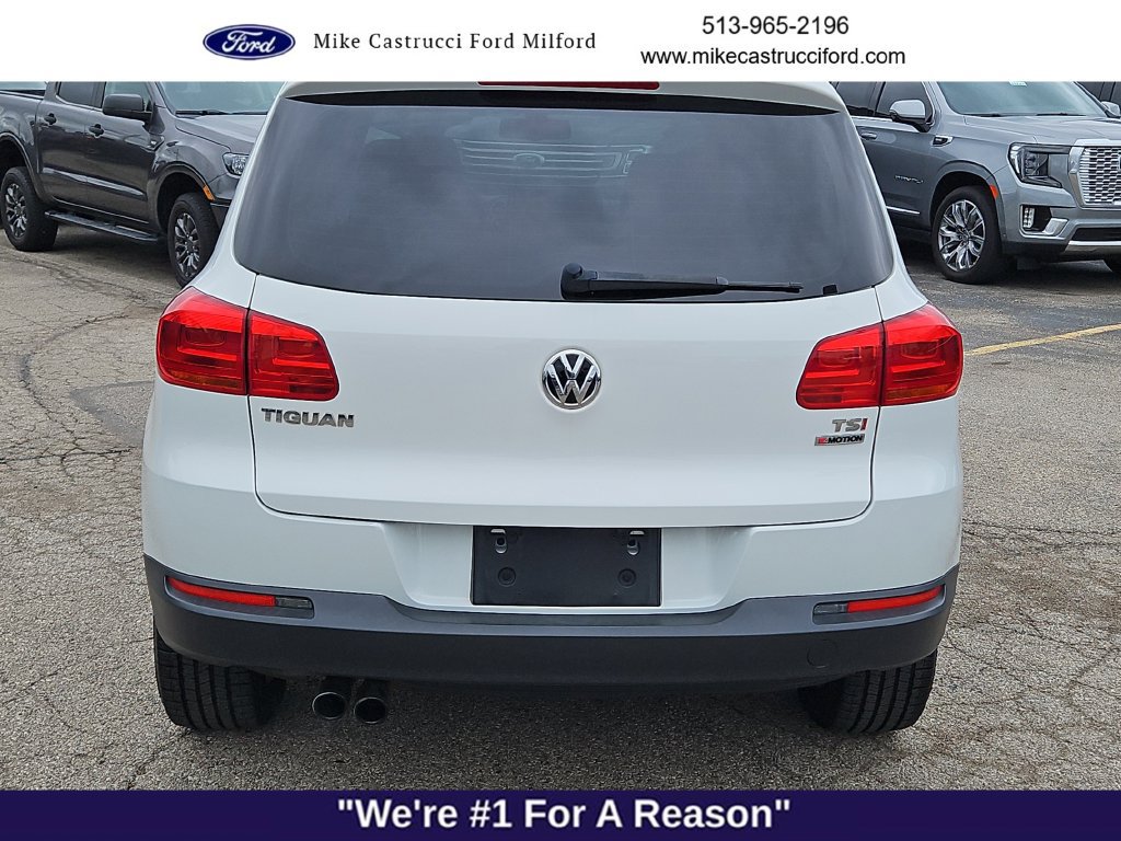 Used 2017 Volkswagen Tiguan Wolfsburg Edition AWD/4WD image 4
