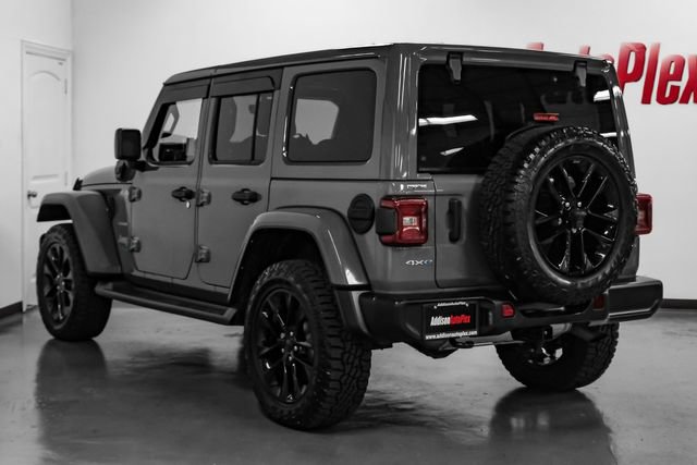 Used 2021 Jeep Wrangler Unlimited Sahara AWD/4WD image 11