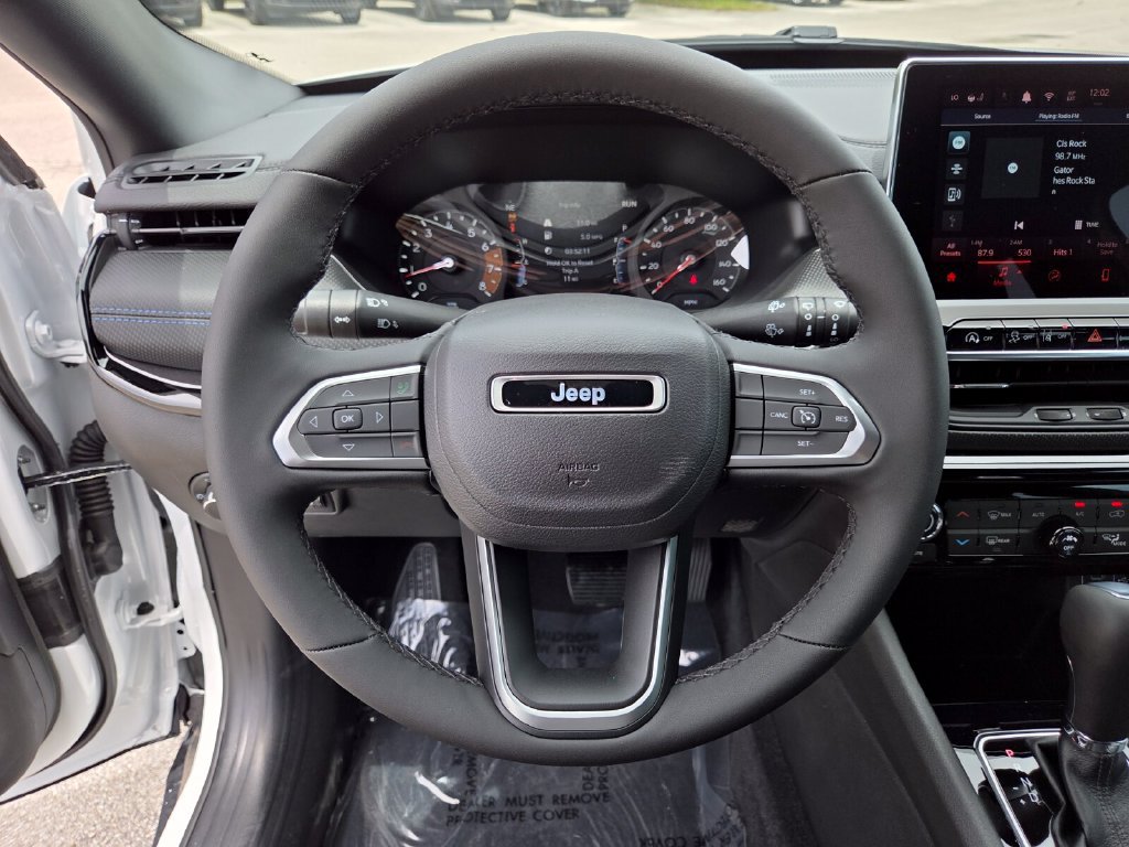 New 2026 Jeep Compass Latitude AWD/4WD image 31