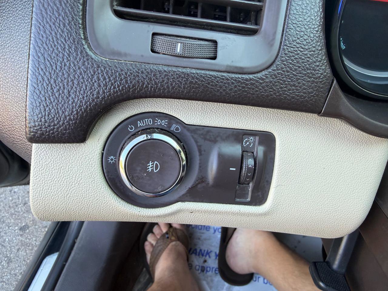 Used 2011 Buick Regal CXL w/ RL3 Preferred Equipment Group FWD image 19