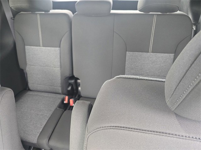 New 2026 GMC Acadia Elevation image 9