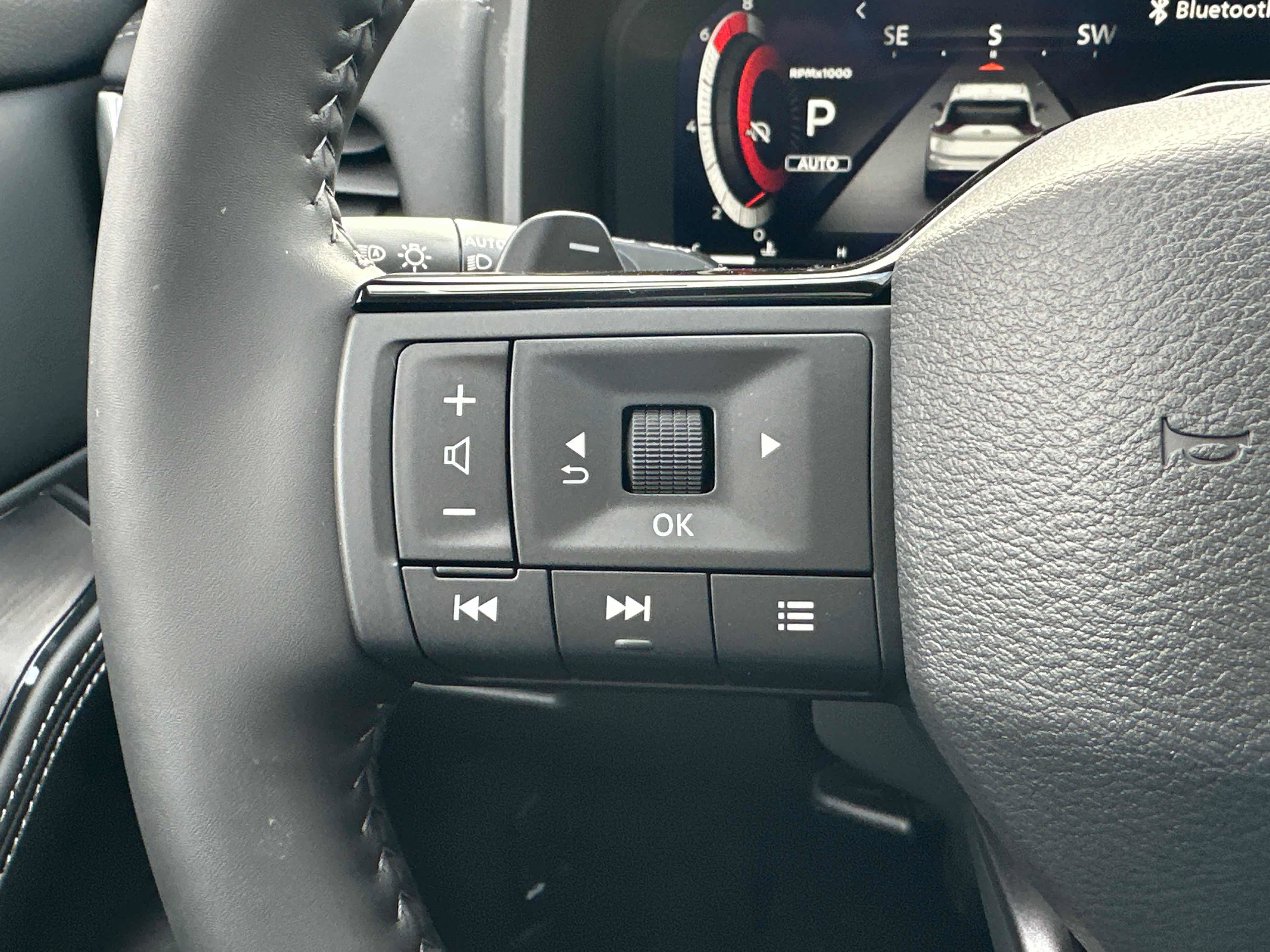 New 2026 Nissan Rogue Platinum w/ Tech Package image 38