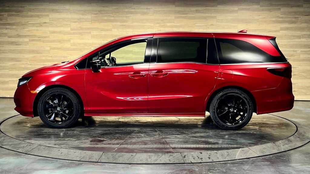 Used 2024 Honda Odyssey Sport image 9