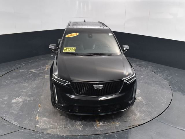 Used 2023 Cadillac XT6 Sport w/ LPO, ONYX Package image 33