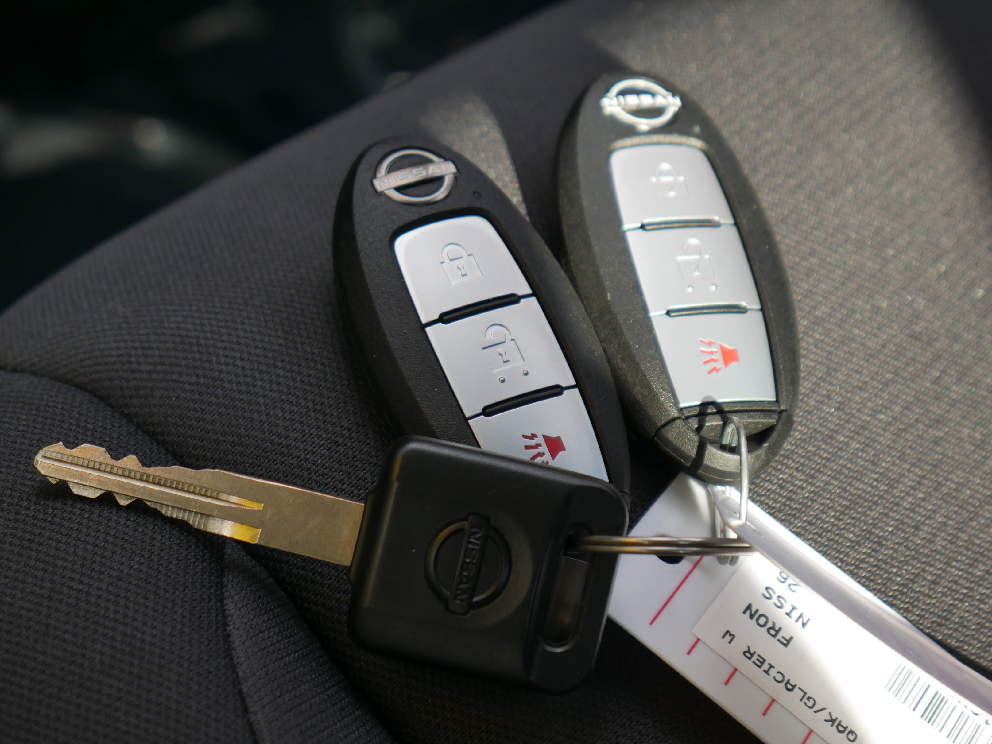 New 2026 Nissan Frontier S image 30