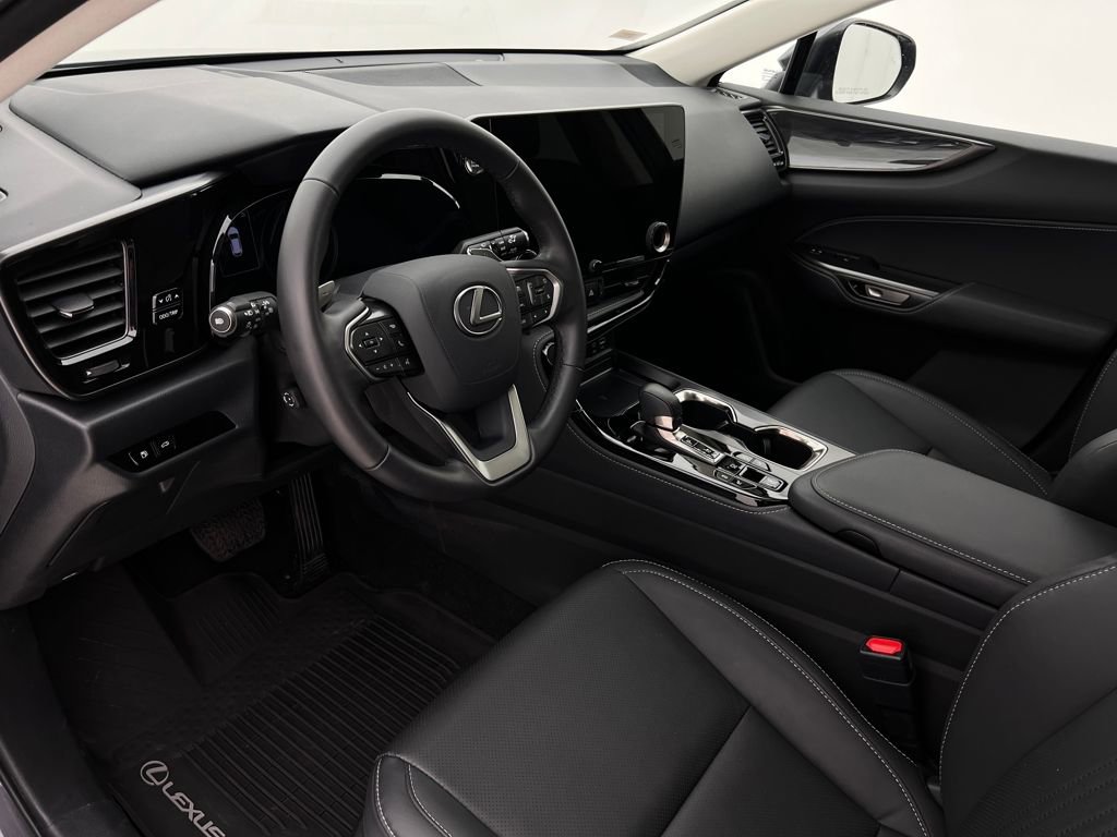 Used 2025 Lexus NX 350 350 Premium w/ Accessory Package (2T) image 17