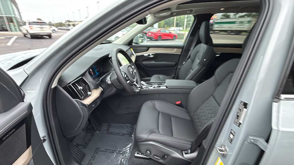 New 2027 Volvo XC90 B6 Plus AWD/4WD image 25