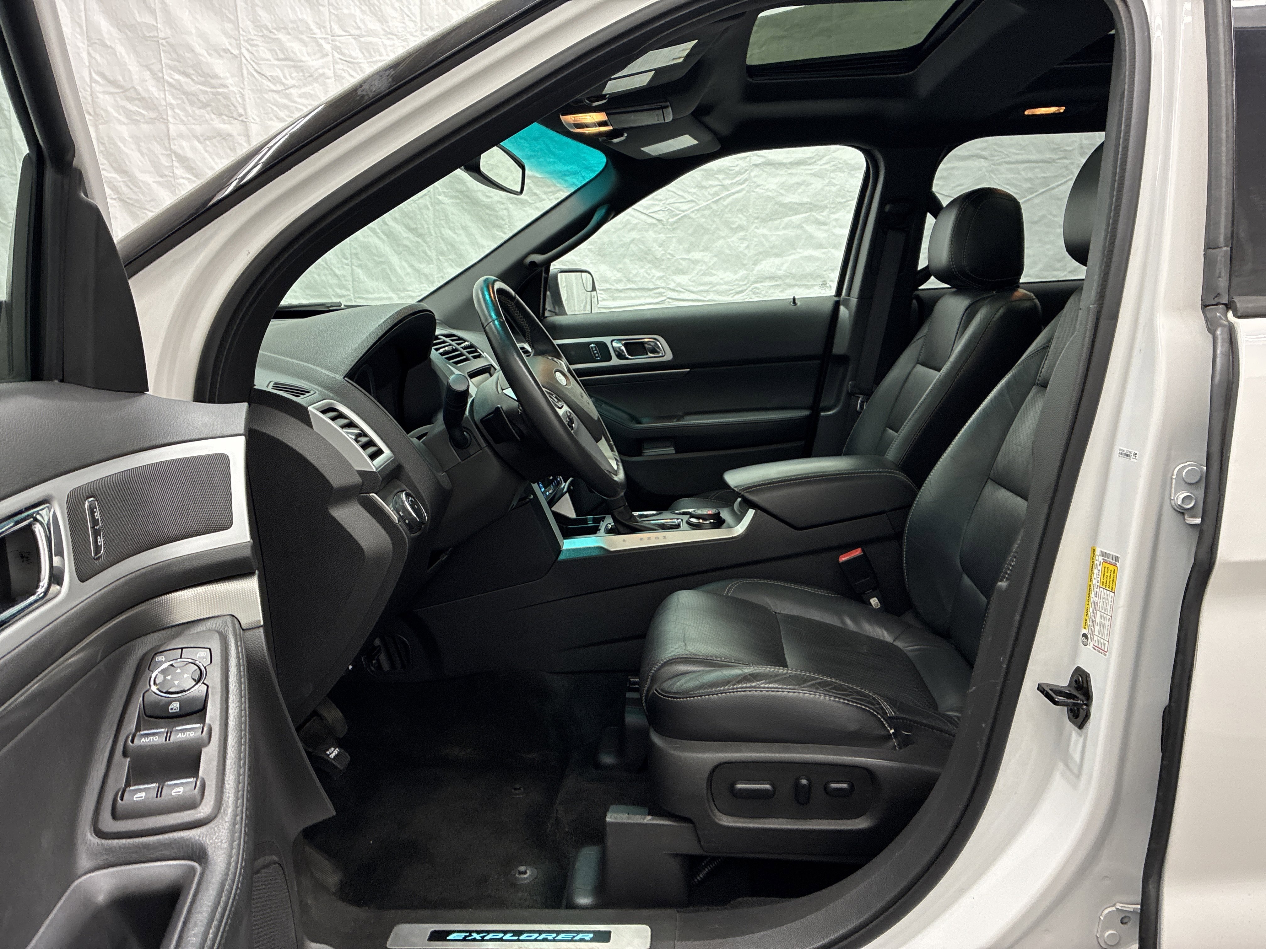 Used 2014 Ford Explorer Sport AWD/4WD image 11