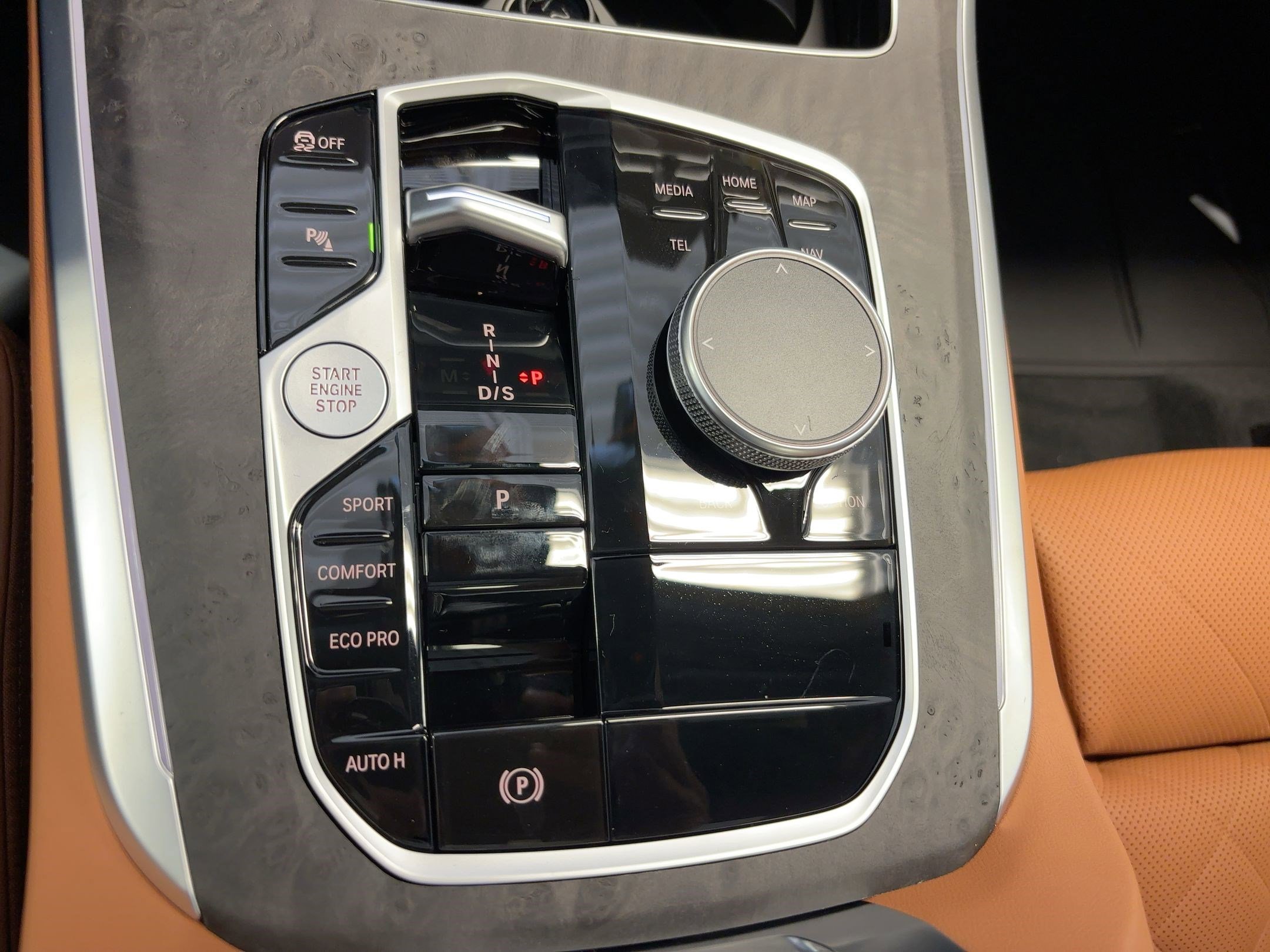 New 2026 BMW X5 sDrive40i w/ M Sport Package image 18