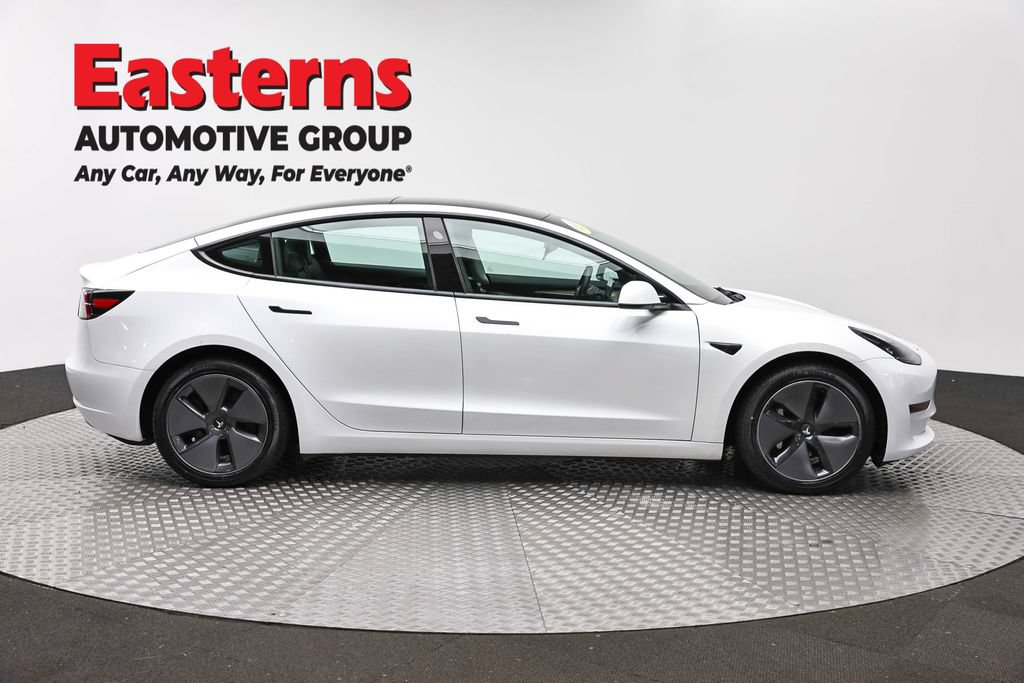 Used 2023 Tesla Model 3 Standard Range RWD image 4