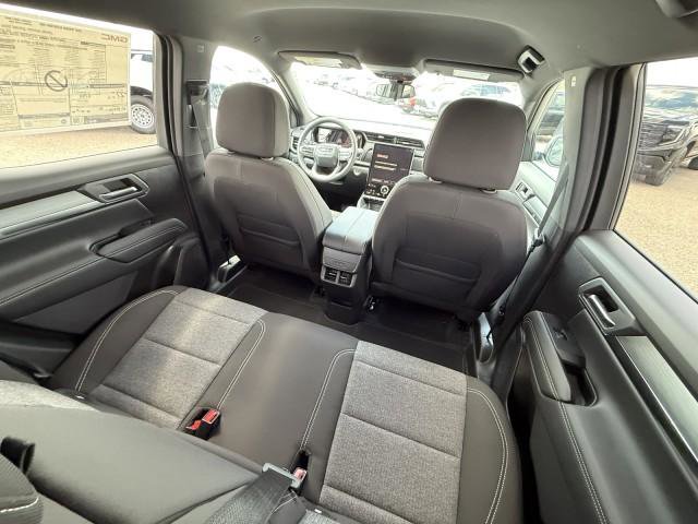 New 2026 GMC Terrain Elevation image 28