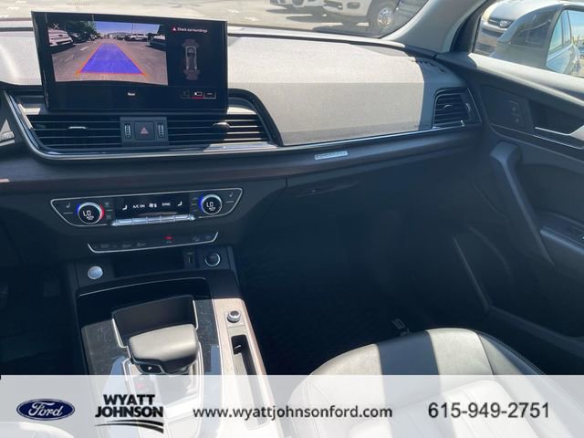 Used 2023 Audi Q5 2.0T Premium w/ Convenience Package AWD/4WD image 13