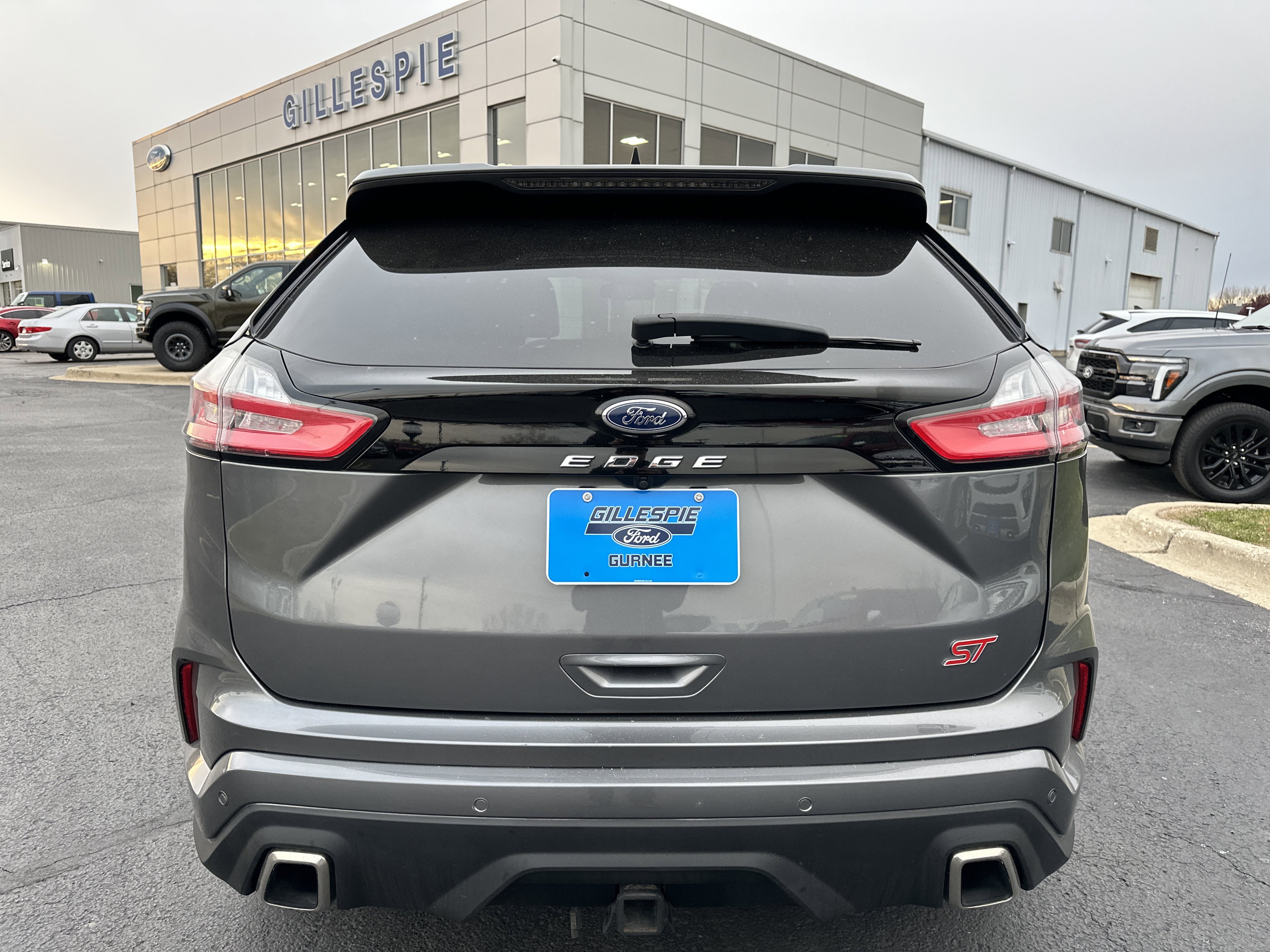 Certified 2022 Ford Edge ST image 4