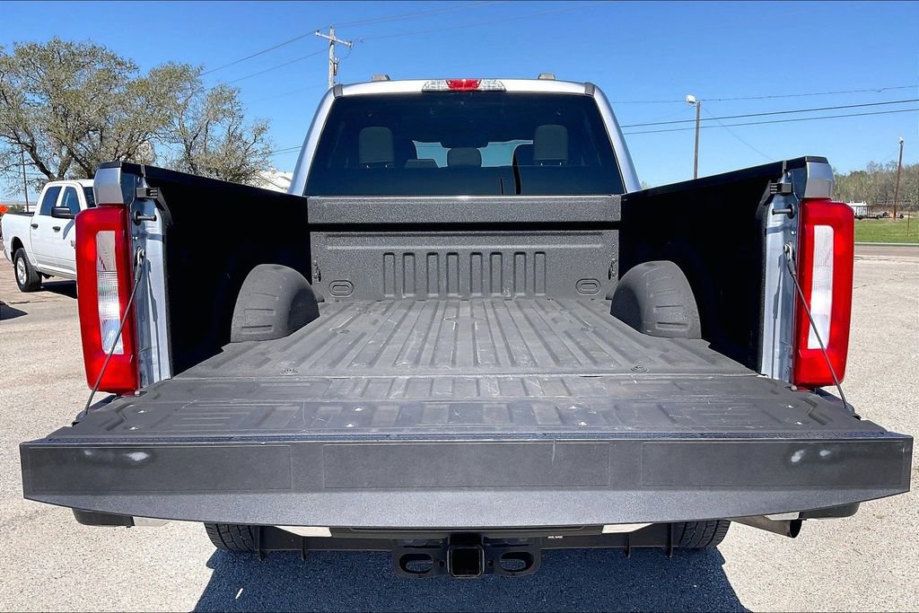 Used 2023 Ford F250 XLT image 36