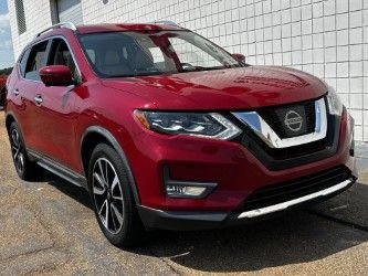 Used 2017 Nissan Rogue SL w/ SL Premium Package