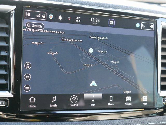 Used 2023 Chrysler Pacifica Limited w/ S Appearance Package image 22