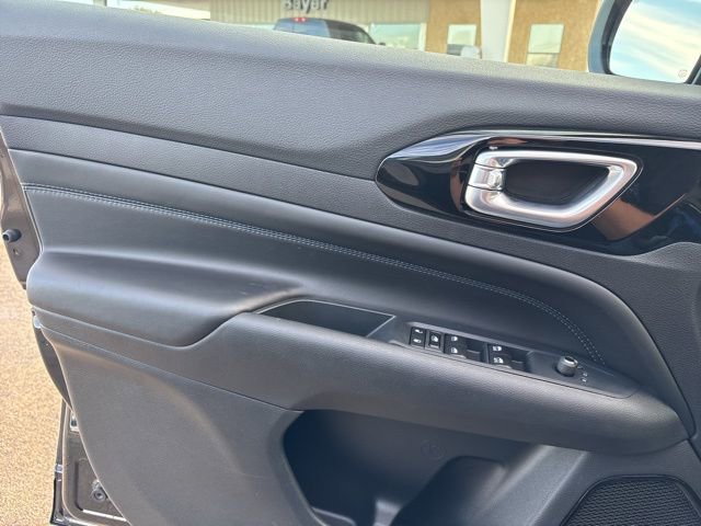 New 2026 Jeep Compass Latitude image 21