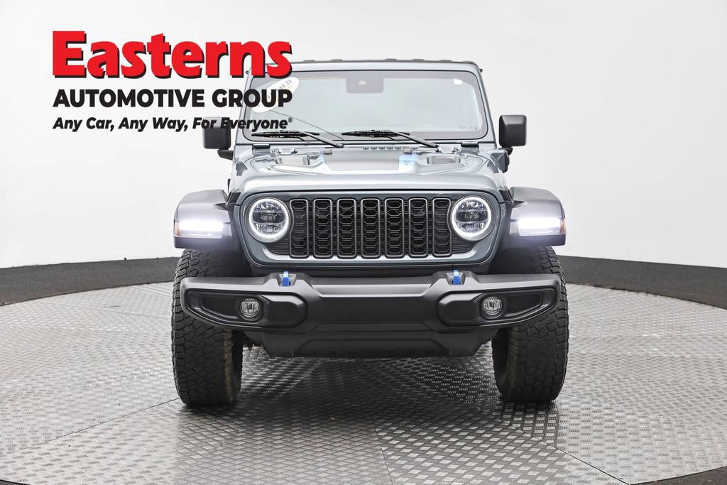 Used 2024 Jeep Wrangler Unlimited Rubicon 4xe image 2