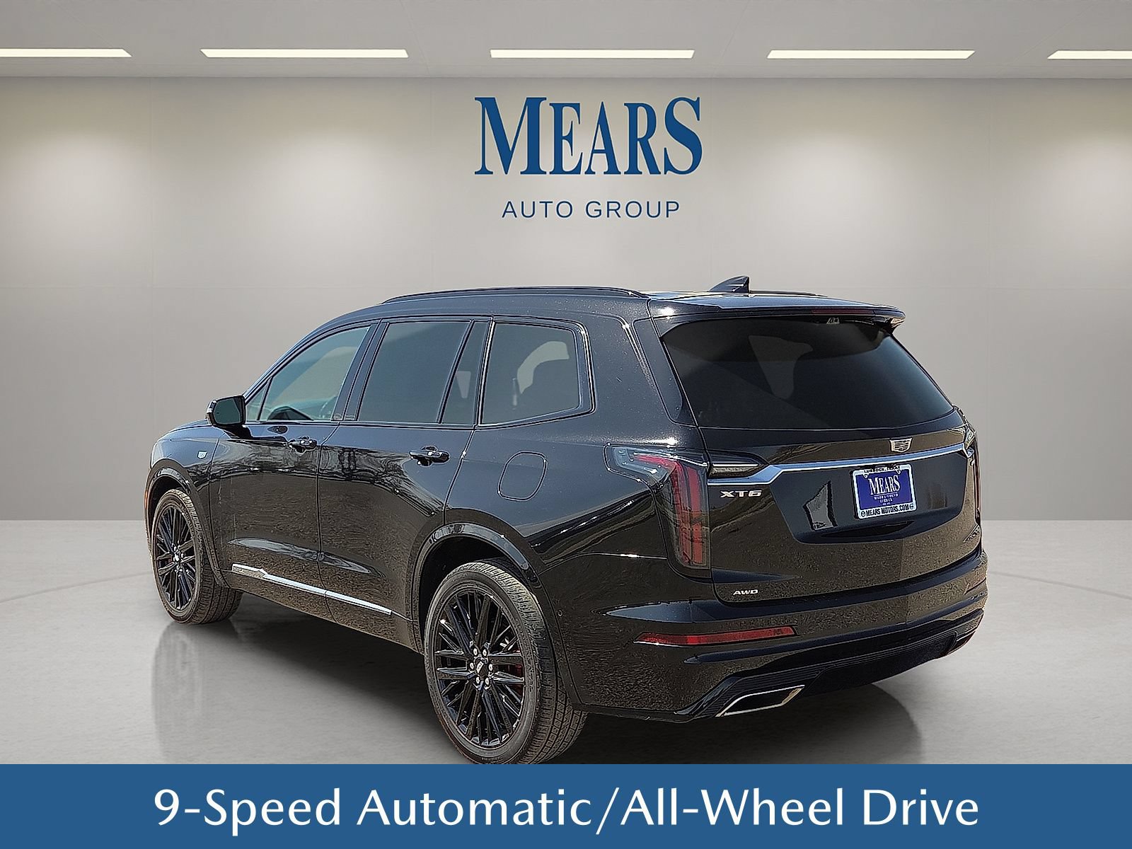 Used 2024 Cadillac XT6 Sport w/ Platinum Package AWD/4WD image 4